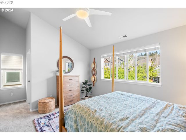 9228 Sw CASCARA Ln, Tualatin, OR 97062