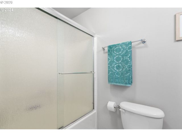 9228 Sw CASCARA Ln, Tualatin, OR 97062