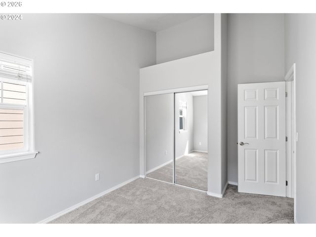 9228 Sw CASCARA Ln, Tualatin, OR 97062