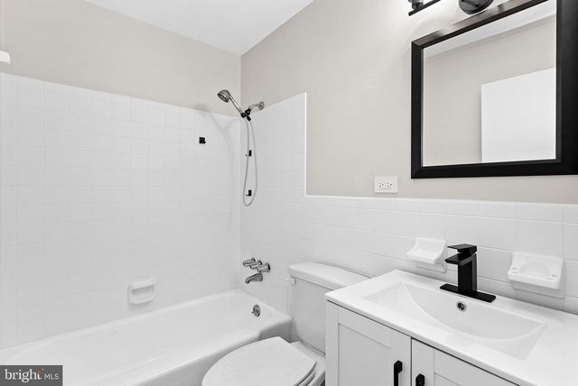 647 BATTLE AVE, Winchester, VA 22601