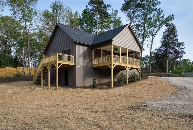 140 Calvin Street, High Point, NC 27262