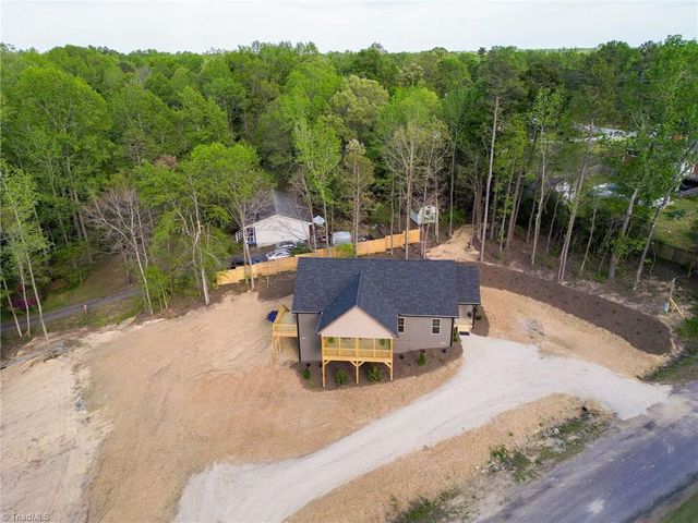 140 Calvin Street, High Point, NC 27262