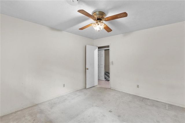 5890 Avenue Of Redwoods, Atlanta, GA 30349