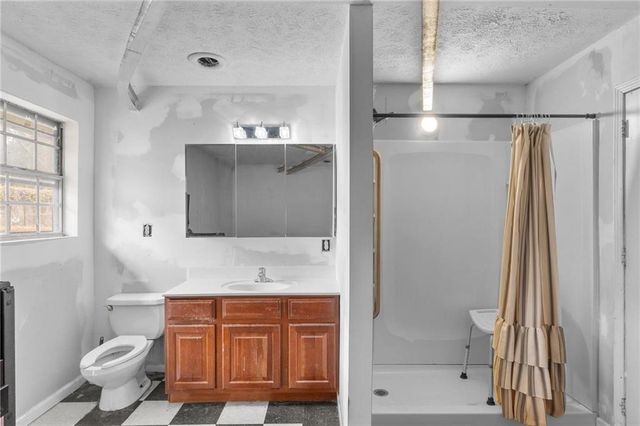 5890 Avenue Of Redwoods, Atlanta, GA 30349