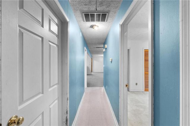 5890 Avenue Of Redwoods, Atlanta, GA 30349