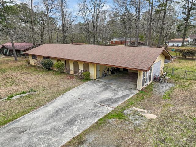 5890 Avenue Of Redwoods, Atlanta, GA 30349