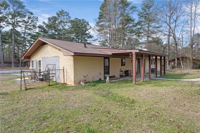 5890 Avenue Of Redwoods, Atlanta, GA 30349