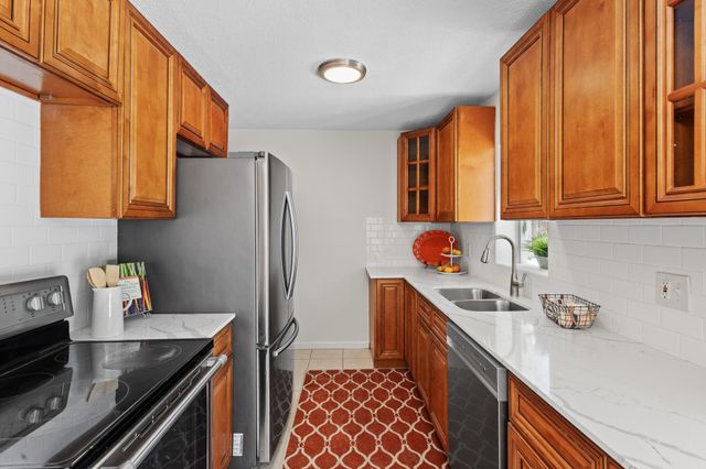 8237 Pillsbury Avenue S, Bloomington, MN 55420