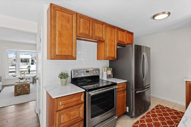 8237 Pillsbury Avenue S, Bloomington, MN 55420