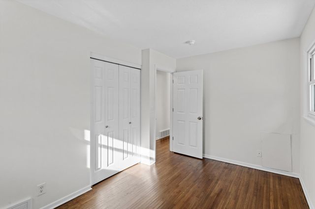 8237 Pillsbury Avenue S, Bloomington, MN 55420