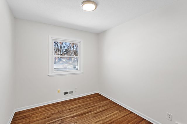 8237 Pillsbury Avenue S, Bloomington, MN 55420