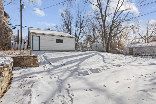 8237 Pillsbury Avenue S, Bloomington, MN 55420