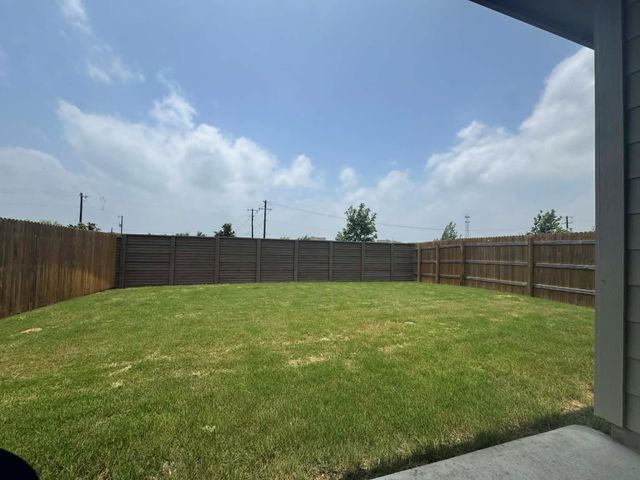 154 Arroyo Sweetwood CIR, Kyle, TX 78640