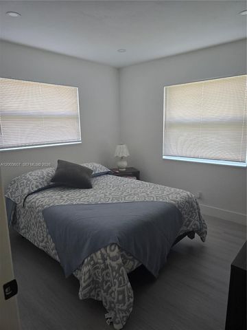 3531 NW 26th St, Lauderdale Lakes, FL 33311