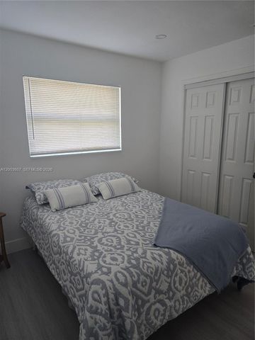 3531 NW 26th St, Lauderdale Lakes, FL 33311