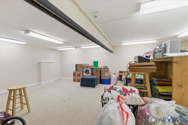 14110 Howlett Line Dr, Colonial Heights, VA 23834