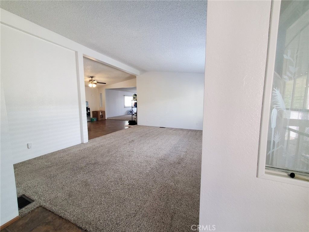 Image 3 of property listing at 29021 Bouquet Canyon Road 213, Saugus, CA 91350