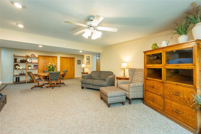 3219 SW 39th Street, Des Moines, IA 50321