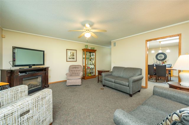 3219 SW 39th Street, Des Moines, IA 50321