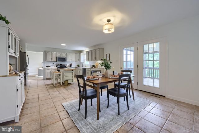 122 BEACON HILL RD, Temple, PA 19560