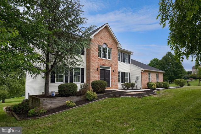 122 BEACON HILL RD, Temple, PA 19560