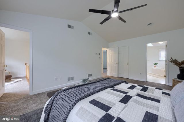 122 BEACON HILL RD, Temple, PA 19560