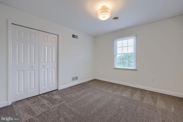122 BEACON HILL RD, Temple, PA 19560