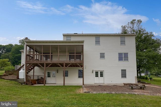 122 BEACON HILL RD, Temple, PA 19560