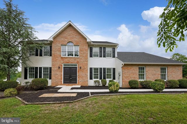 122 BEACON HILL RD, Temple, PA 19560