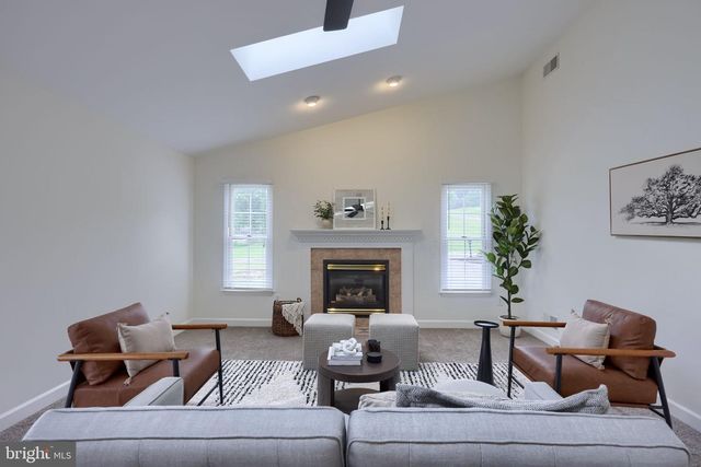 122 BEACON HILL RD, Temple, PA 19560