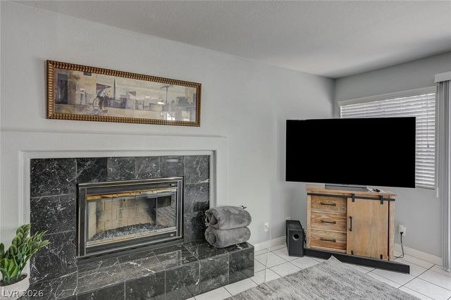 9920 Barrier Reef Drive, Las Vegas, NV 89117