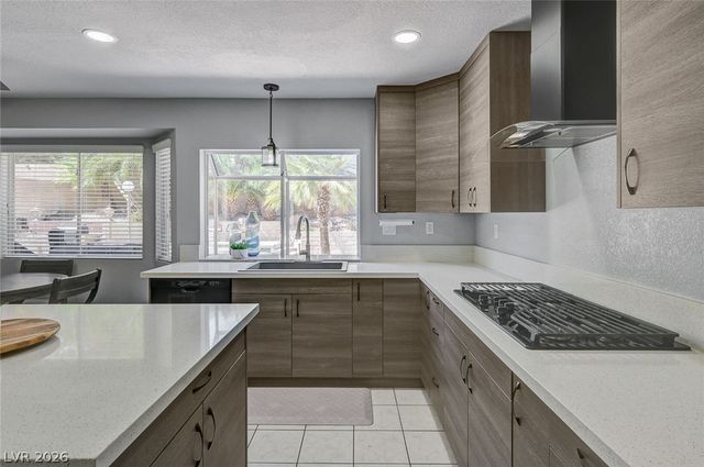 9920 Barrier Reef Drive, Las Vegas, NV 89117