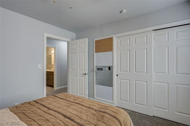 9920 Barrier Reef Drive, Las Vegas, NV 89117