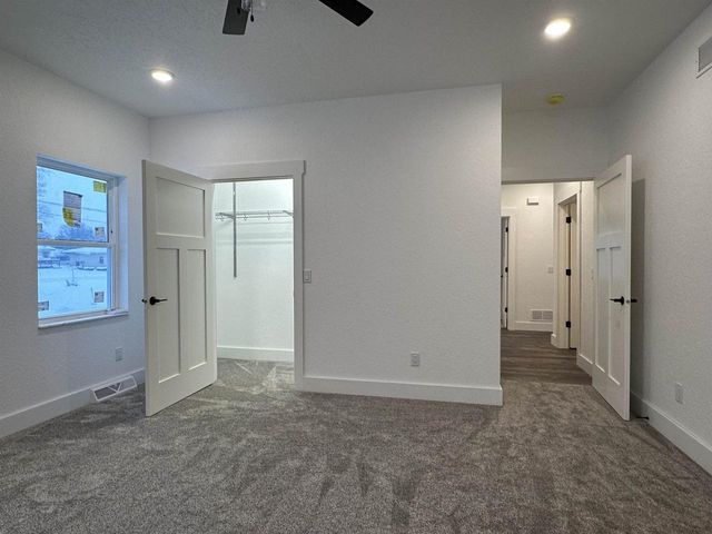 1222 Prairie Avenue, Janesville, WI 53545