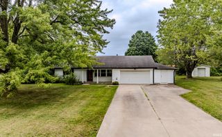 4200 E Bluegrass Drive, Muncie, IN 47303