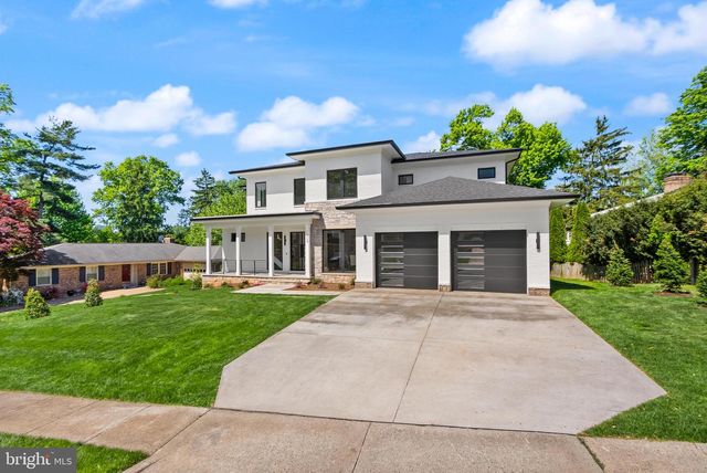 1324 TITANIA LN, Mclean, VA 22102