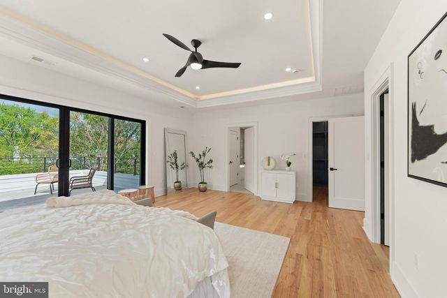 1324 TITANIA LN, Mclean, VA 22102