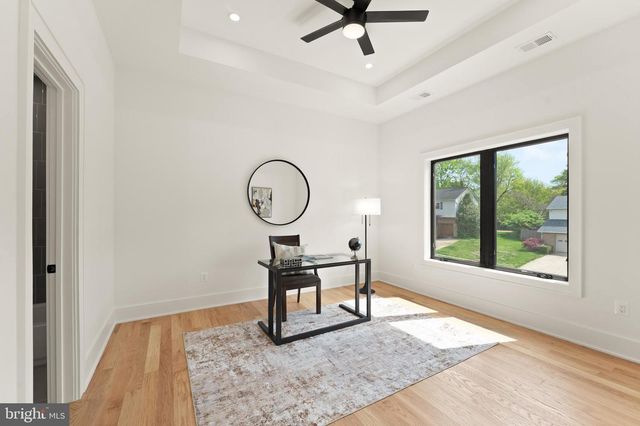 1324 TITANIA LN, Mclean, VA 22102