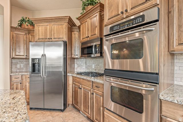 881 W SOUTH LINKS DR, Washington, UT 84780