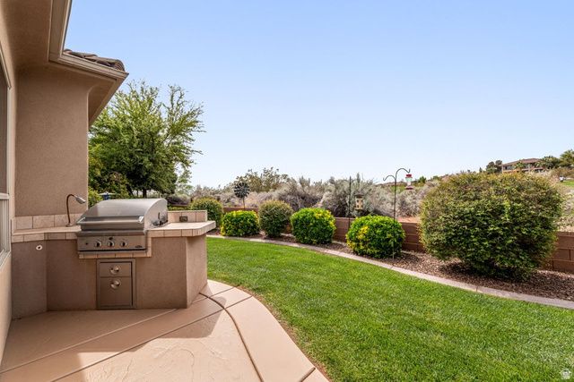881 W SOUTH LINKS DR, Washington, UT 84780