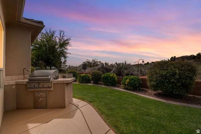 881 W SOUTH LINKS DR, Washington, UT 84780