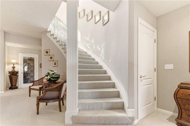 4405 N Hickory Lane, Kansas City, MO 64116