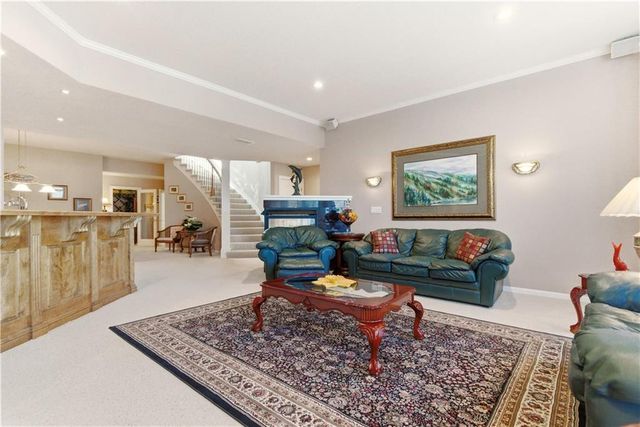 4405 N Hickory Lane, Kansas City, MO 64116