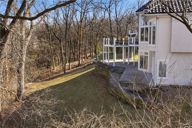 4405 N Hickory Lane, Kansas City, MO 64116