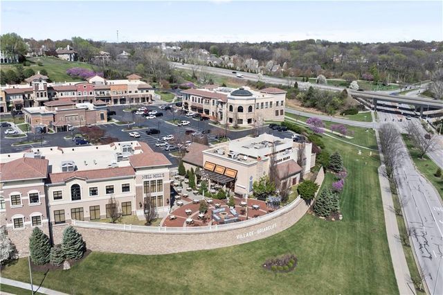 4405 N Hickory Lane, Kansas City, MO 64116