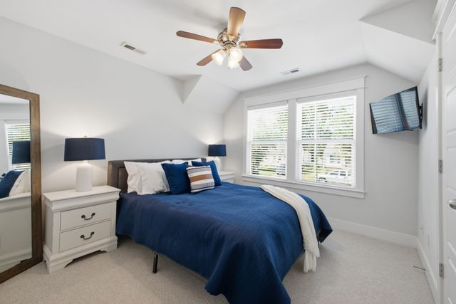 1010B Dozier Pl, Nashville, TN 37216