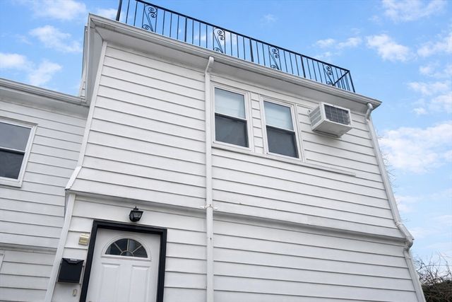 55 Clarendon St 2, Malden, MA 02148