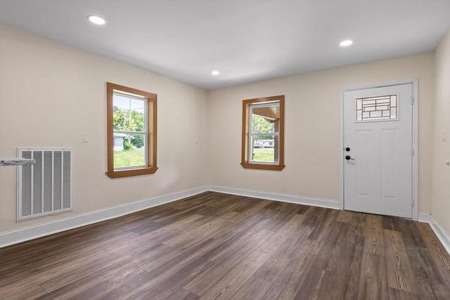 551 S Main Street, Whitwell, TN 37397