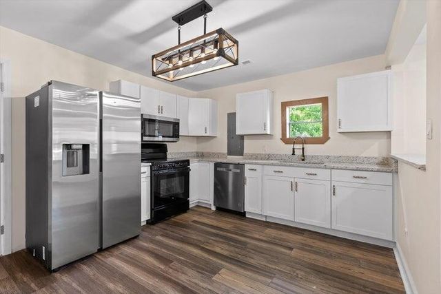 551 S Main Street, Whitwell, TN 37397