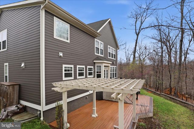 8383 EDWARD CARR CT, Springfield, VA 22153